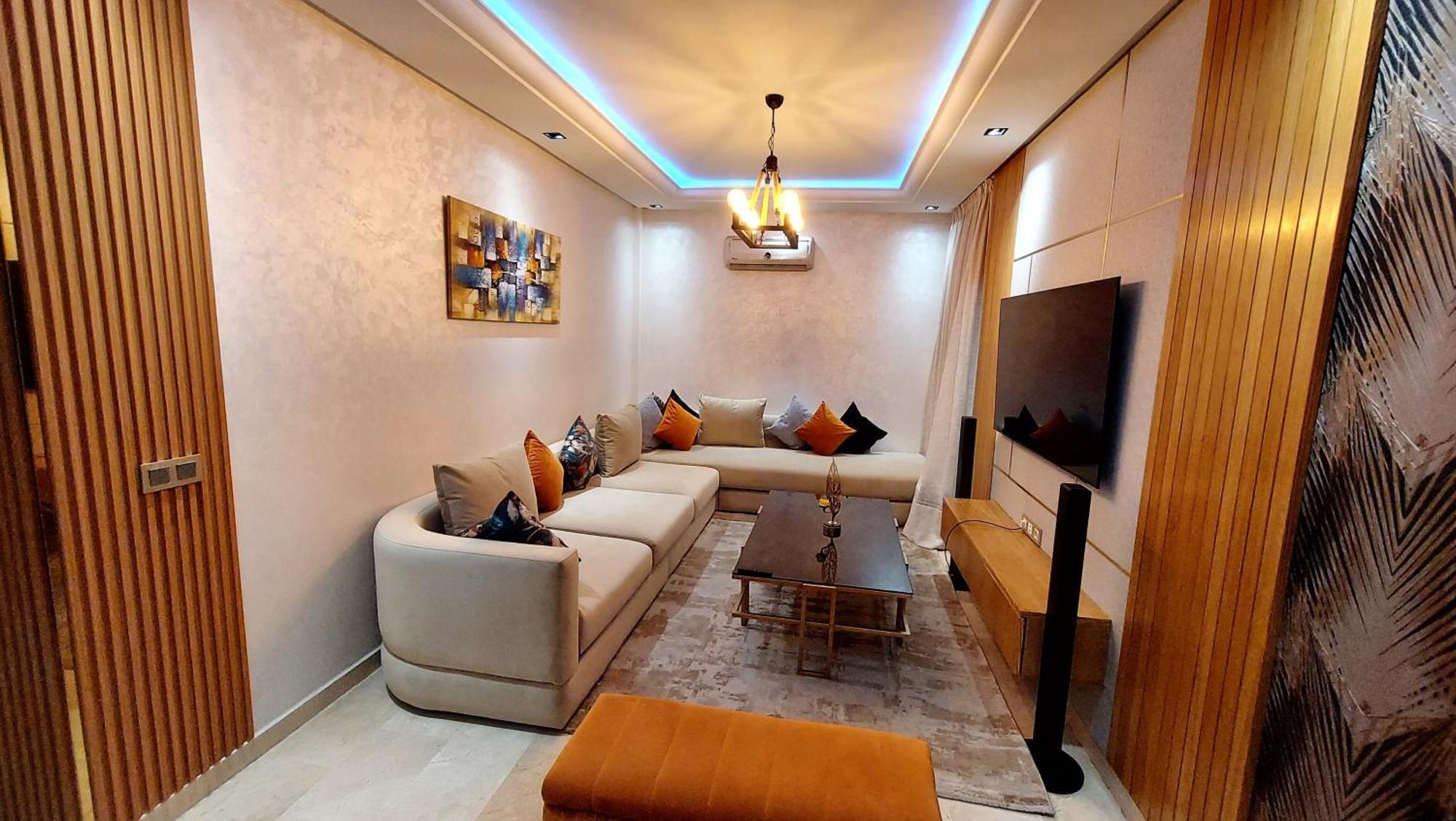 Luxury Downtown Apartment Of 80M2 In Front Of Hassan 2 Mosque And Sea From Family , Pour Famille , Interdit Couples Araabic Non Marie, Forbidden Unmarried Araabic Couples Basement Car Park Казабланка Екстериор снимка
